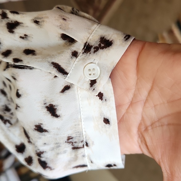 Violet & Claire small blouse - Picture 3 of 7